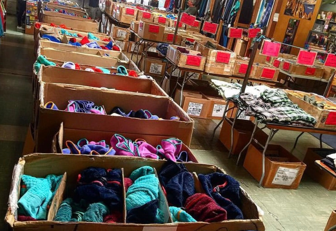 Cheap sports clothes near me store